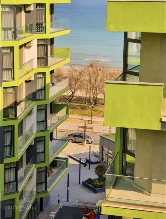 Apartament 3 camere in complex Alezzi Beach Resort cu parcare