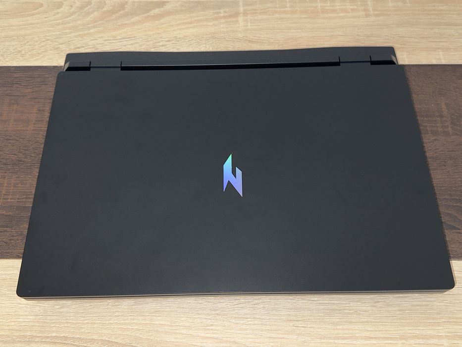 Acer Nitro 17- Ryzen 9 8945HS, RTX 4070, 32GB RAM , 1TB SSD