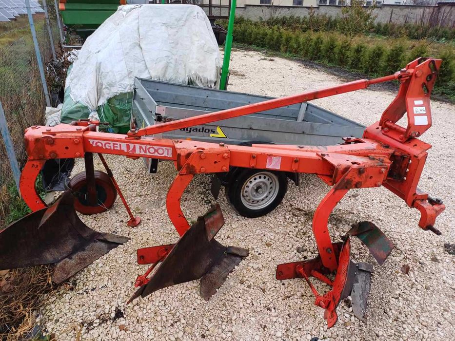 Плуг Vogel Noot 3