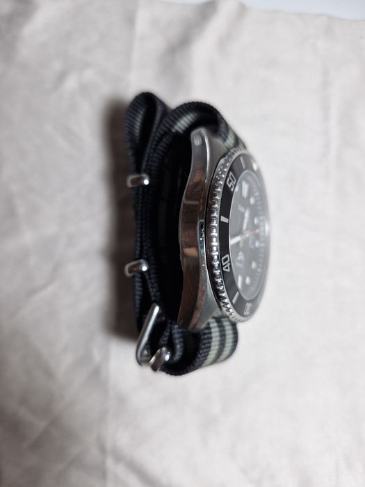 Casio Duro на ремешке Nato