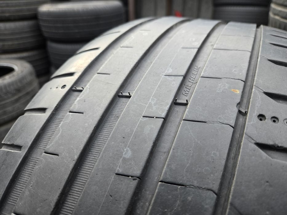 4бр. 245 45 18 Michelin летни.