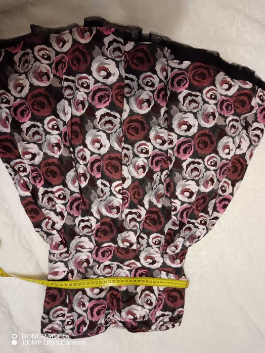 Дамска рокля с тюл