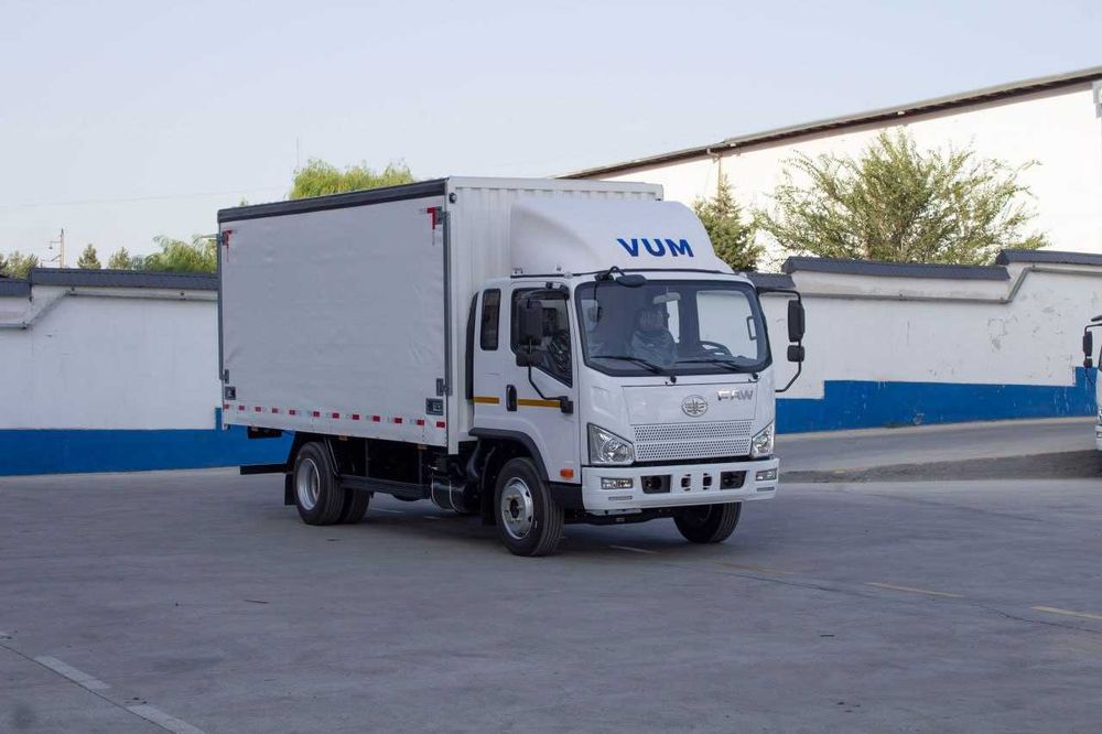 Автофургон шторно-тентовый FAW Tiger V, (24,6м³) дизель
