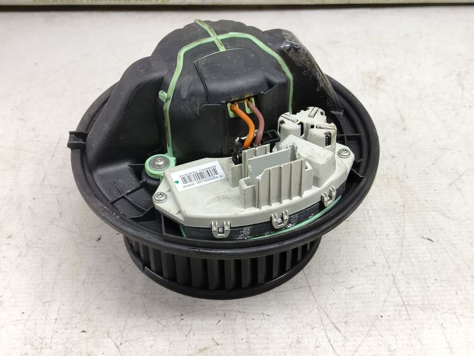 Motoras aeroterma BMW Seria 3 E90/E91/E92/E93 (2004 - 2010)