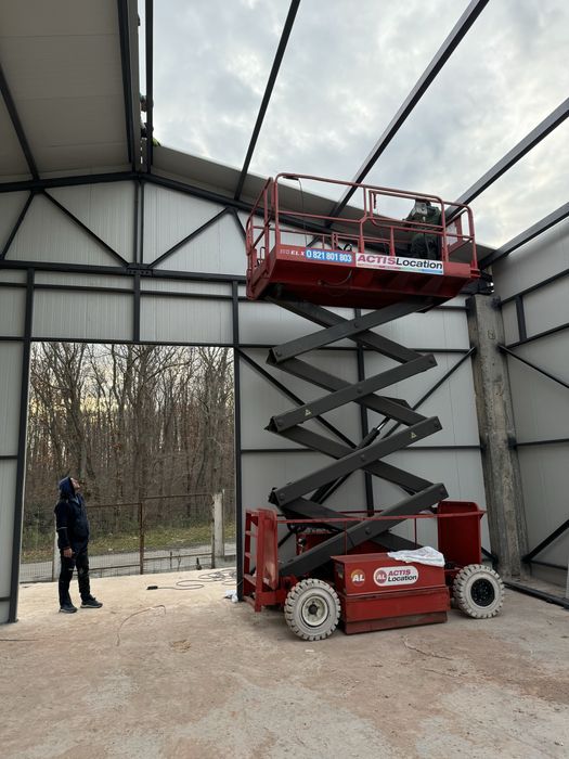 вишка под наем 9 метра самоходна