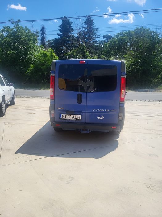 OPEL Vivaro