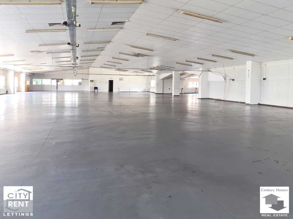 Продава се Промишлена сграда в Лясковец - 1900 кв.м за 632 €/кв.м - Снимка #1