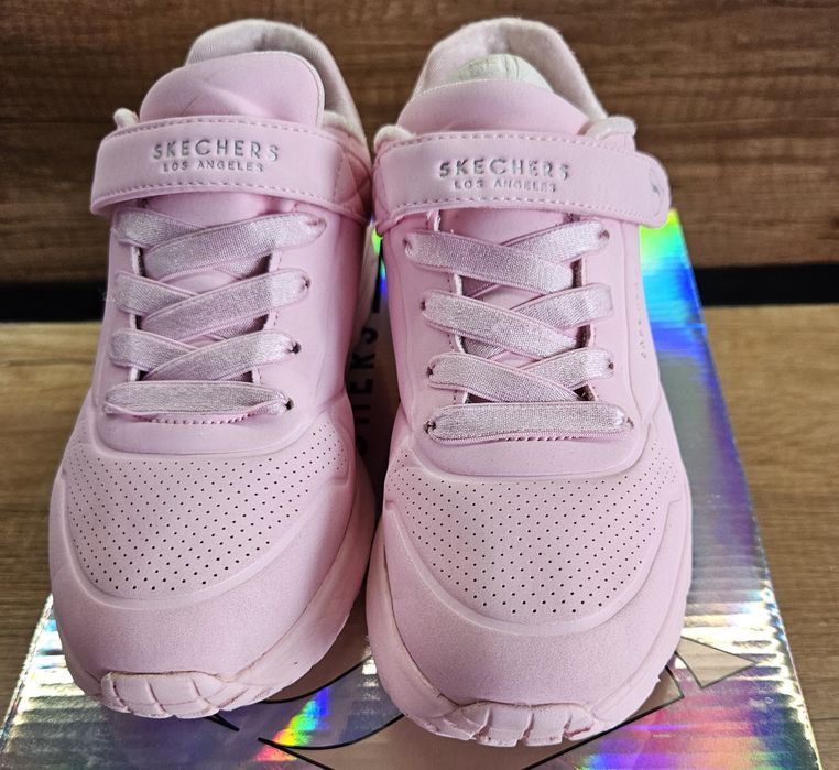 Детски кожени маратонки за момиче  Skechers 34