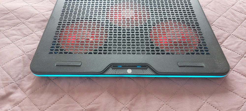 Охлаждаща подложка за лаптоп Fuegobird