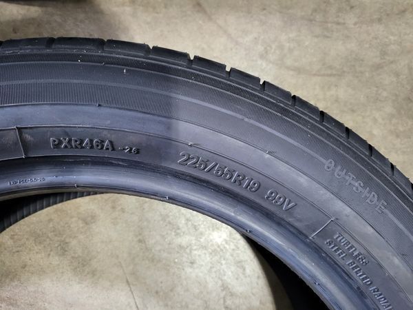 225/55/19 TOYO 4БР