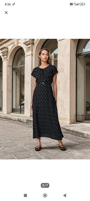 Дълга рокля на точки