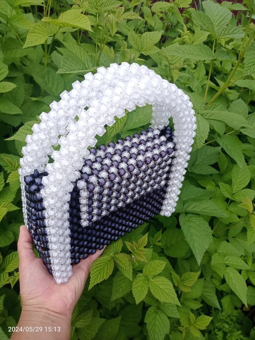 Сумка из бусин жемчуг