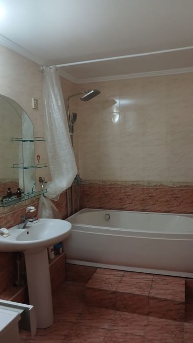 Сдам 4х комнатную квартиру