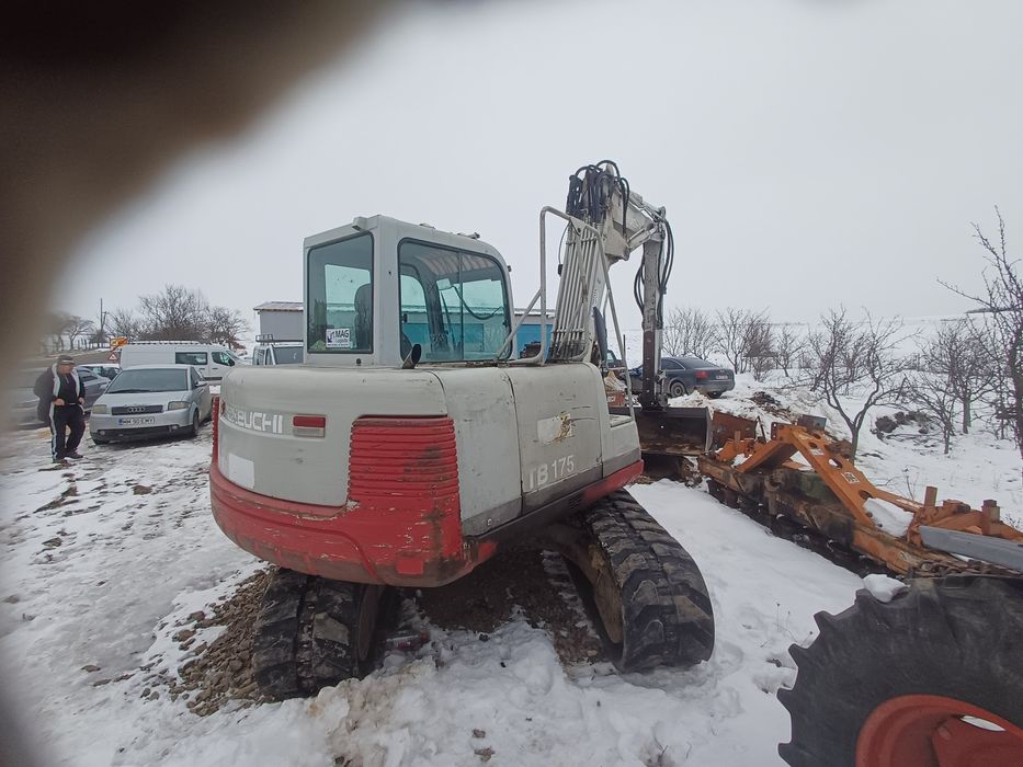 Vand miniescavatorTakeuchi TB 175