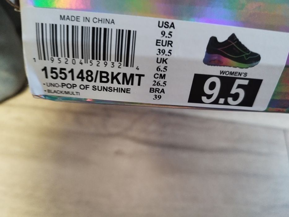 Skechers маратонки 40