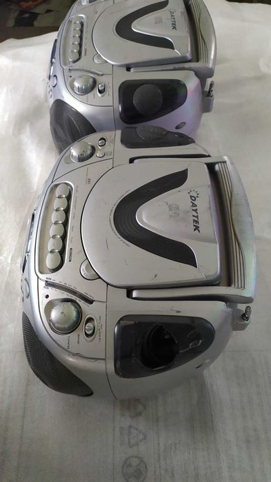 ДВА БРОЯ DAEWOO МР-3 CD/Радио/касетофони ОТЛИЧНО работещи от чужбина-25 евро