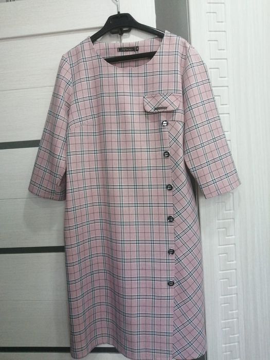 Срочно продам платья!