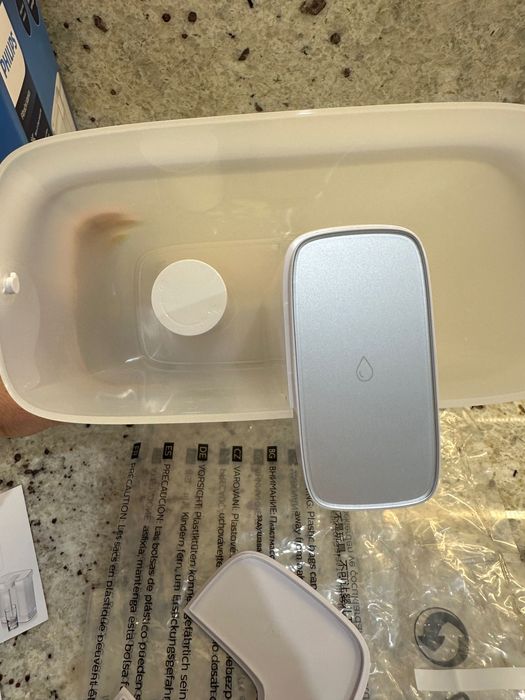 Филтърна кана PHILIPS с четири касетъчни филтъра