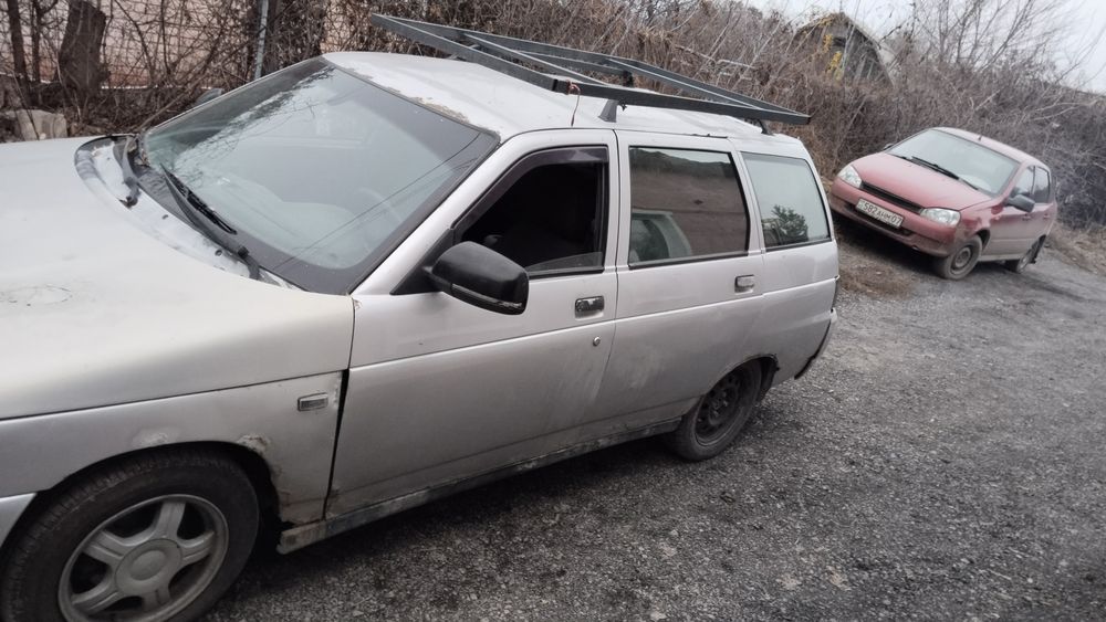 Продам ваз 2111 срочно