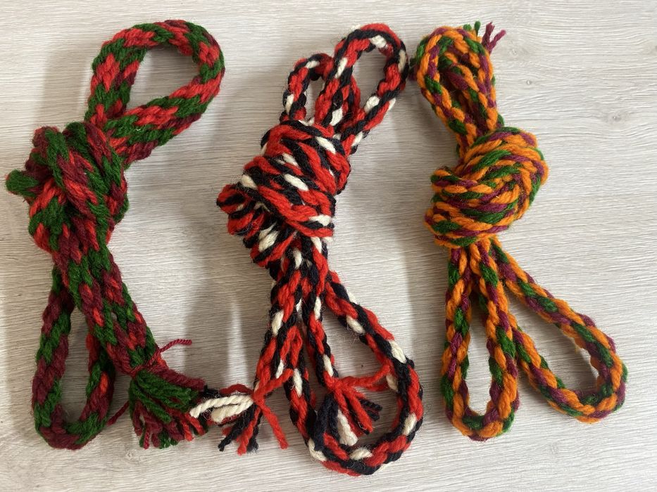 Вълнени ръчно изработени коланчета