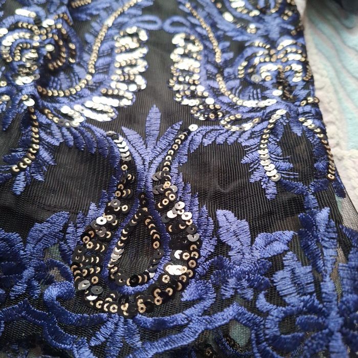 Нарядные платья на девушку 42 размер