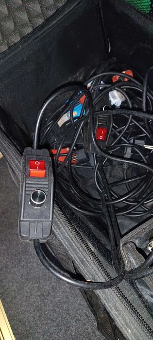 Прожектори Redhead 3x800w Постоянно топло осветление с клапи и димер