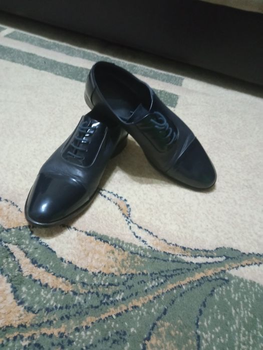 Классическии  Туфли