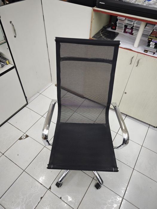 Kresla ofisniy 600 ming