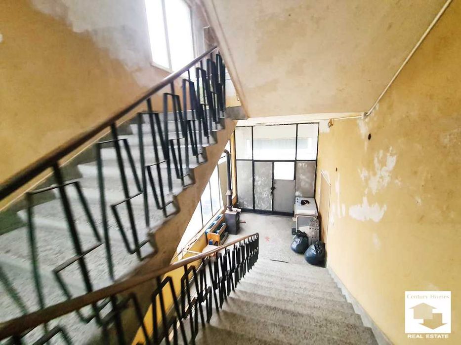 Продава се Промишлена сграда в Велико Търново, Бузлуджа - 1419 кв.м за 677 €/кв.м - Снимка #16