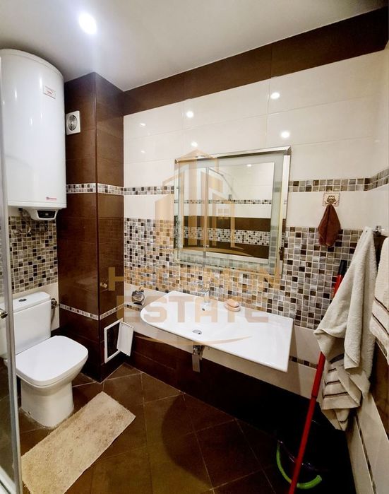 Продава се Двустаен апартамент в Варна, Левски - 74 кв.м за 1427 €/кв.м - Снимка #10