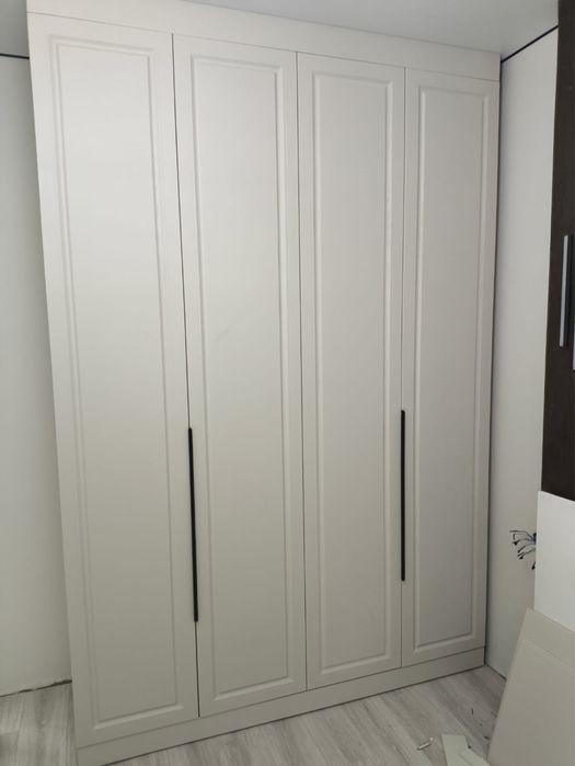 Мебельщик шкаф сборка