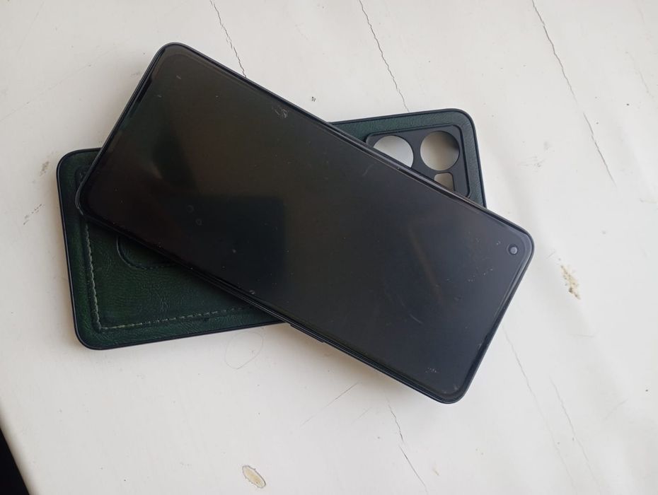 Продам телефон в хорошем состоянии