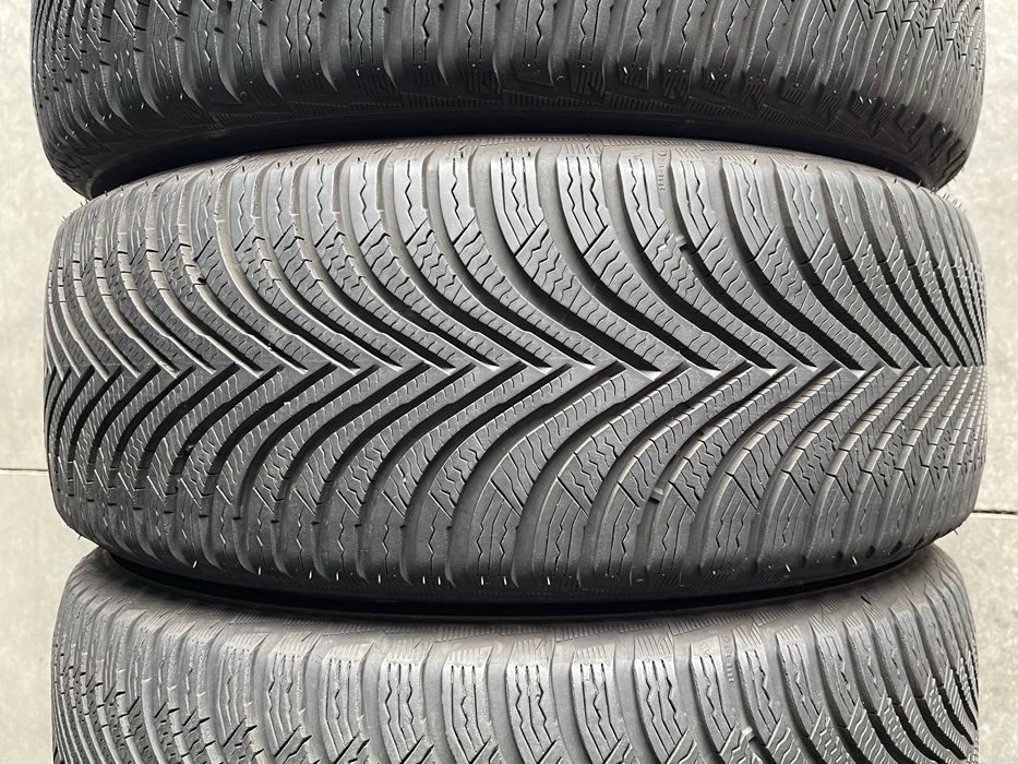 Set Anvelope Cauciucuri Michelin 215 50 R17 M+S Vara Iarna Profil 7mm