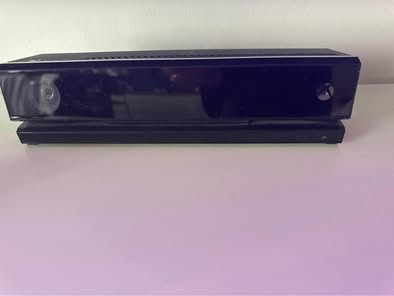 vand x box cu kinect si 5 jocuri