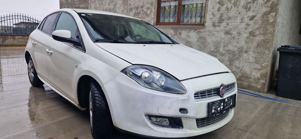 Vand fiat bravo 2011 benzina 1.4  fără schimburi sau variante