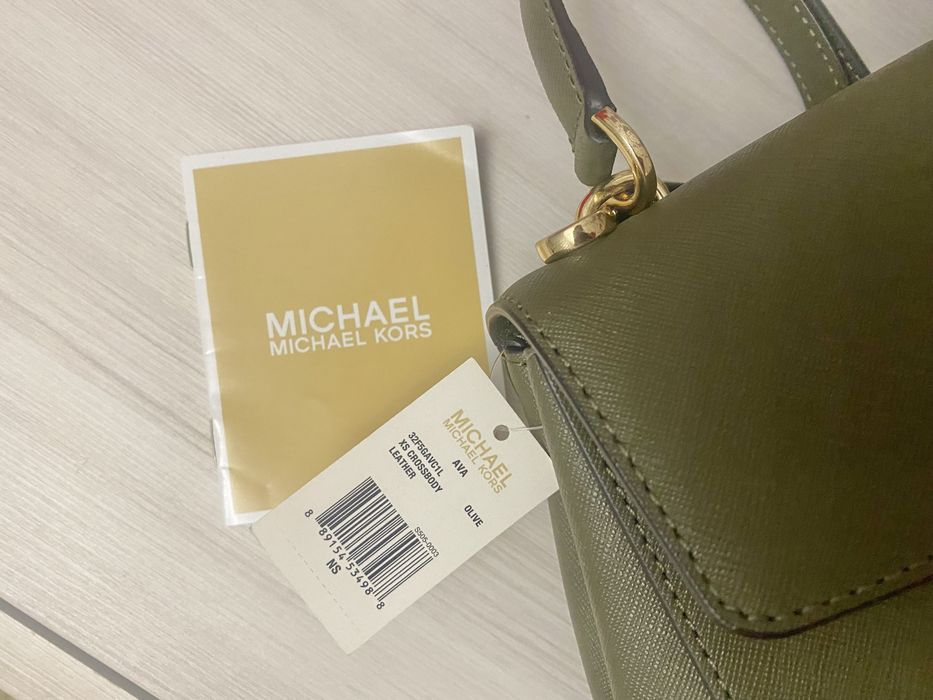 michael kors ava extra small