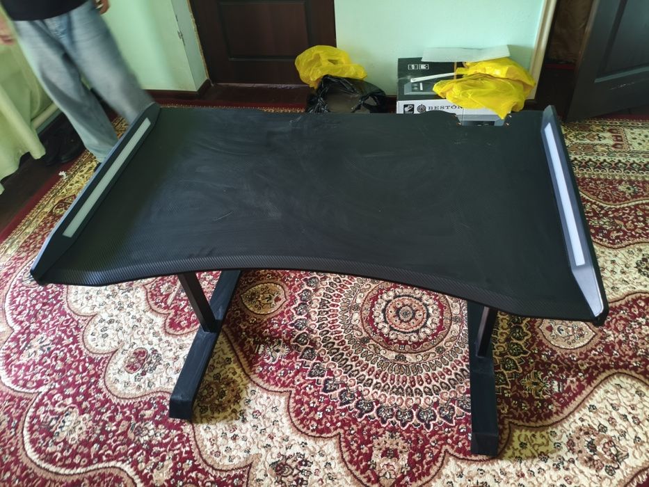 Игровой стол Cougar Mars Carbon 120 RGB