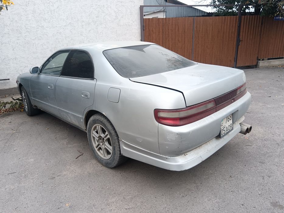 Продам тойота чайзер 2.5л