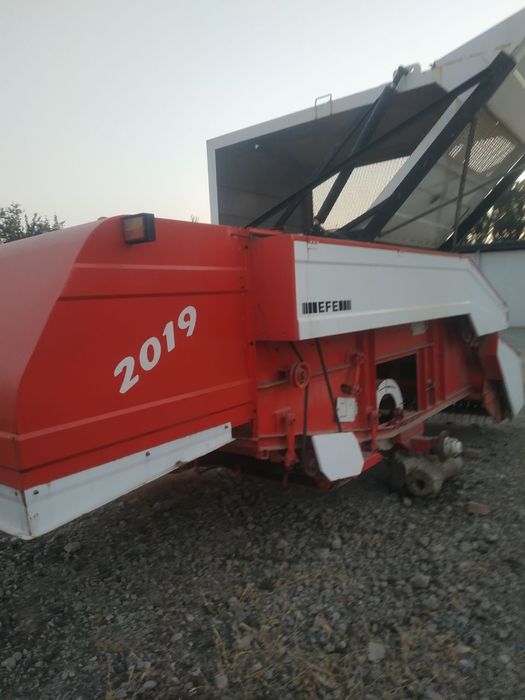 Комбайн йерёнғоқ ва карчопкаси сотилади