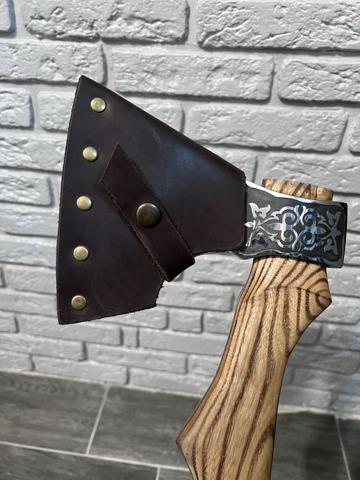 Топор Именной :Ысық новый продам