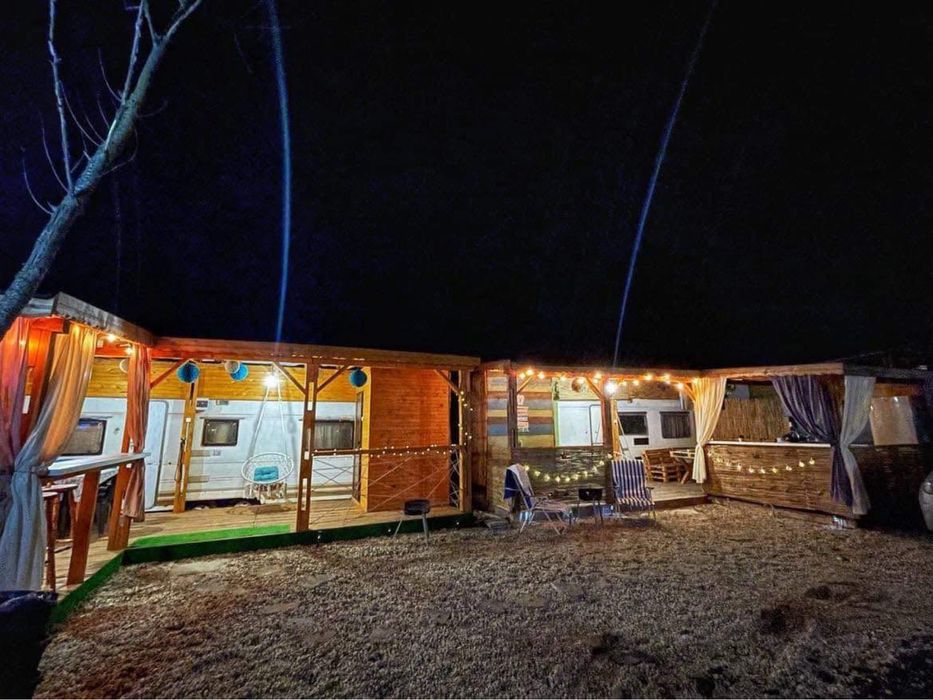 Каравани “Пу за мен” на Къмпинг Градина “Созопол Еко”