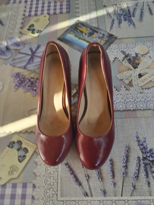 Pantofi dama eleganți