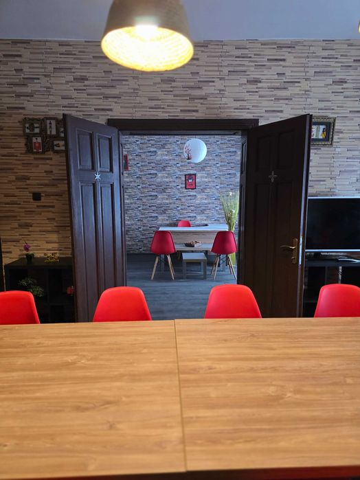 Дава се под наем Офис в с. Столник, Област София-област - 65 кв.м за 1000 € - Снимка #2