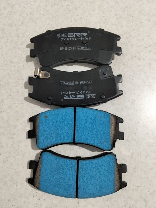 Продам запчасти на Мазда 6