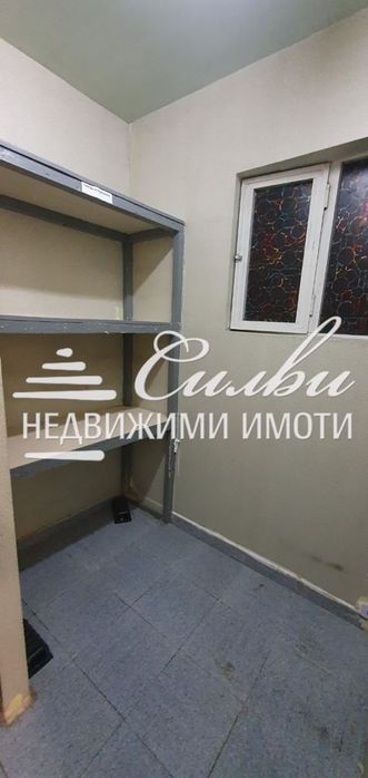 Търговски обект със статут на ПРОИЗВОДСТВЕН цех - кв. Добруджански!