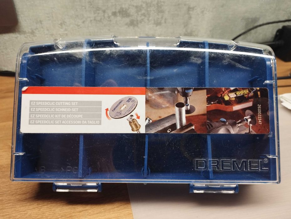 лот разнообразни вещи