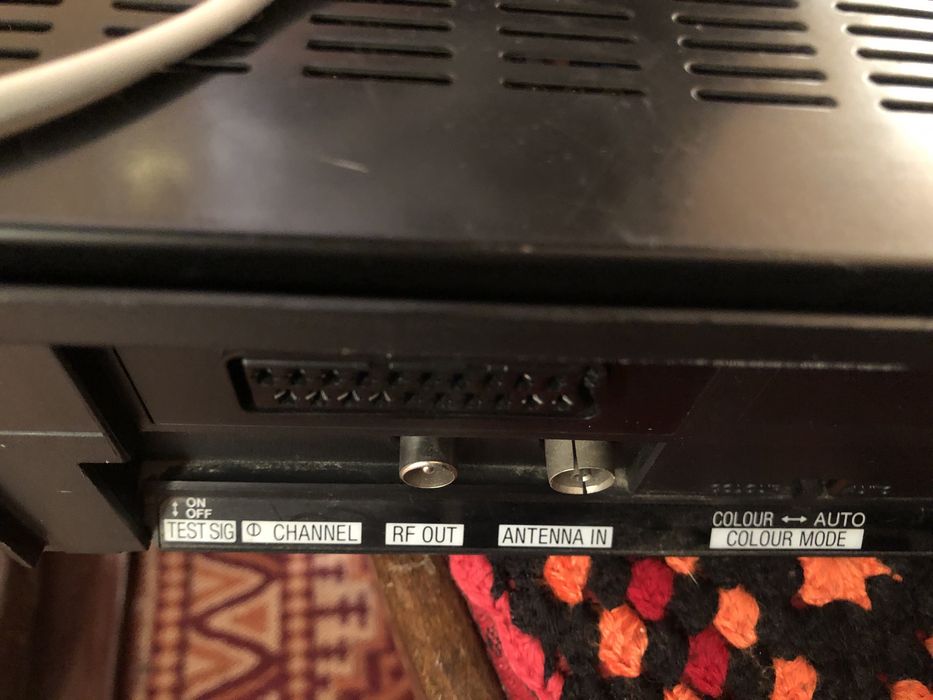 Видео рекордер Sharp VC-781