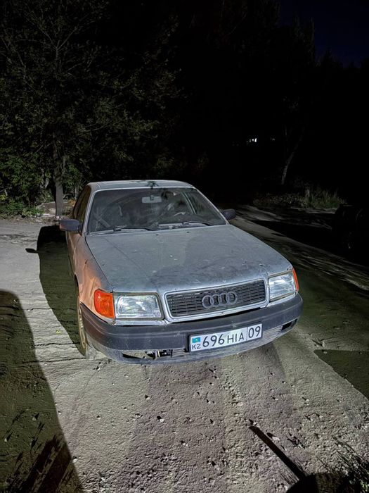 Продам ауди 100