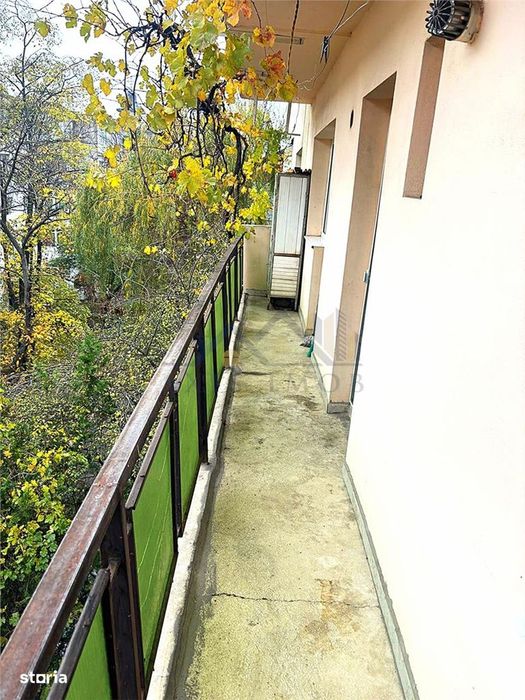 Apartament 3 camere conf  1 semidec zona Micro 3