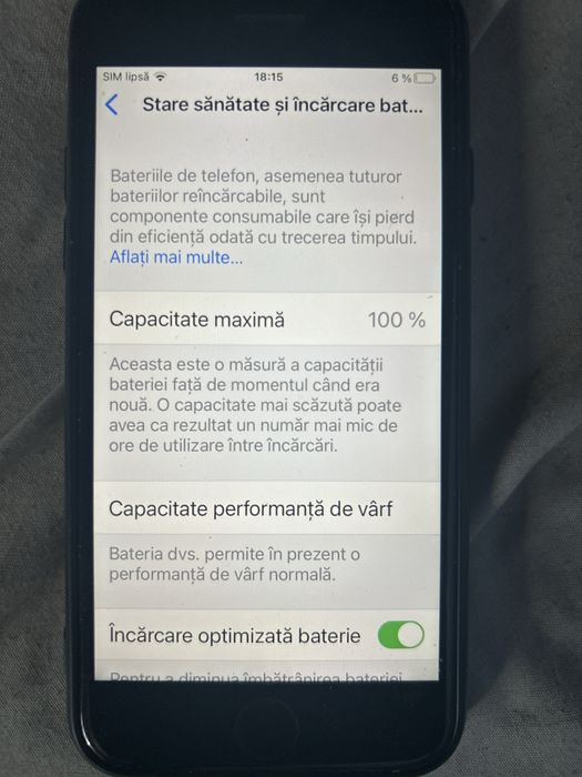 Vand iphone 8  destul de ok